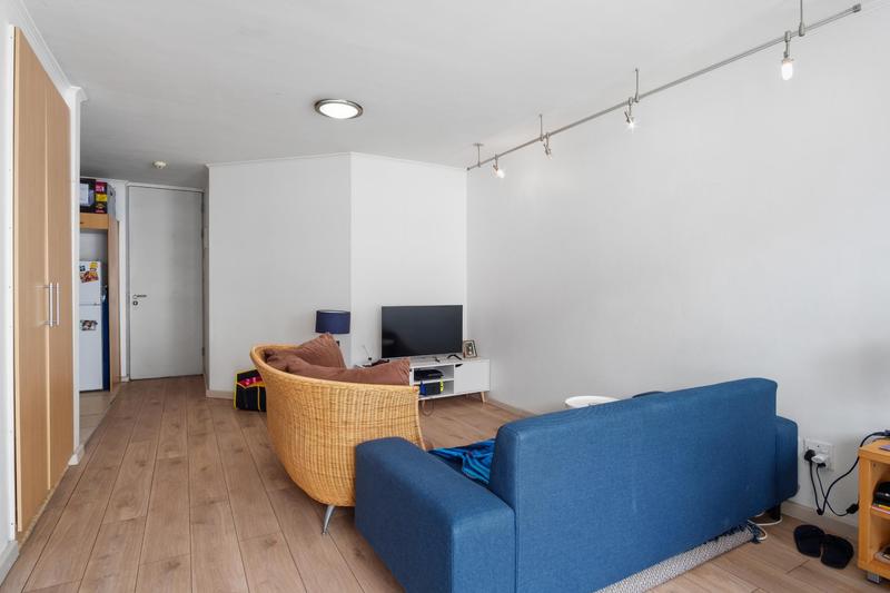 1 Bedroom Property for Sale in Claremont Western Cape